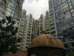 The Lakeshore (D22), Condominium #110869872